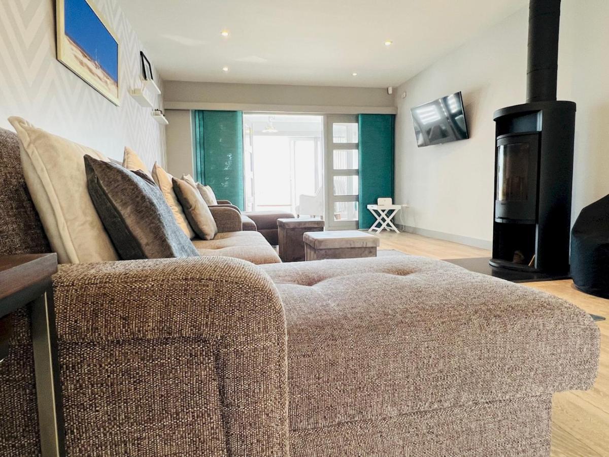 Pass The Keys Fabulous Beach Front Holiday Location Lydd Eksteriør billede