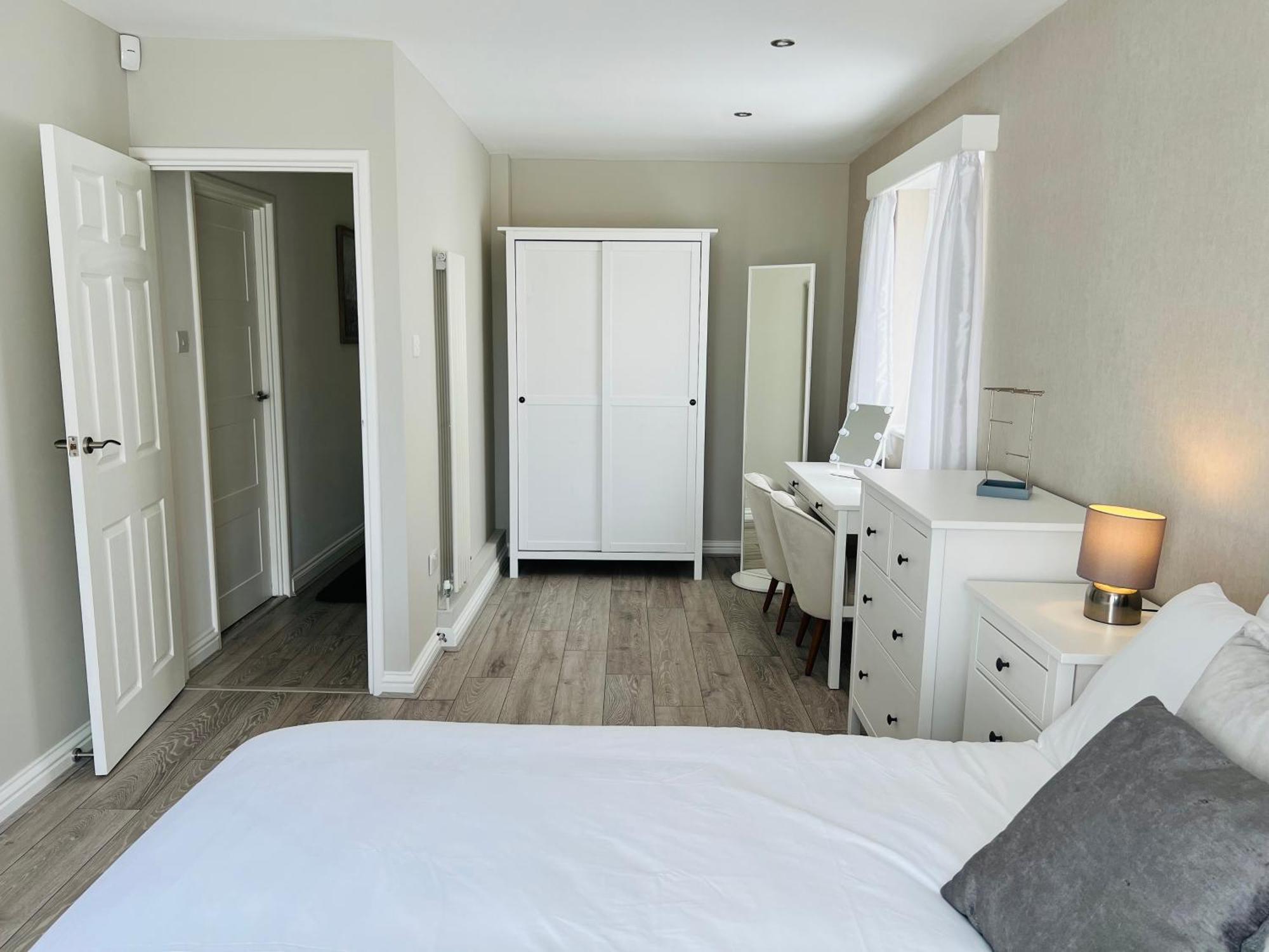 Pass The Keys Fabulous Beach Front Holiday Location Lydd Eksteriør billede